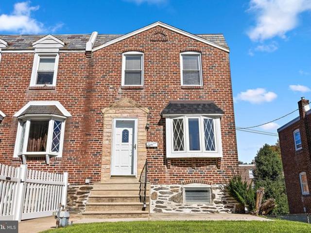 Townhouse for sale in Delco, Pennsylvania