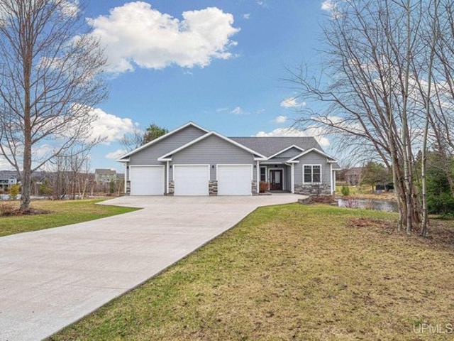 House for sale in Houghton, Michigan
