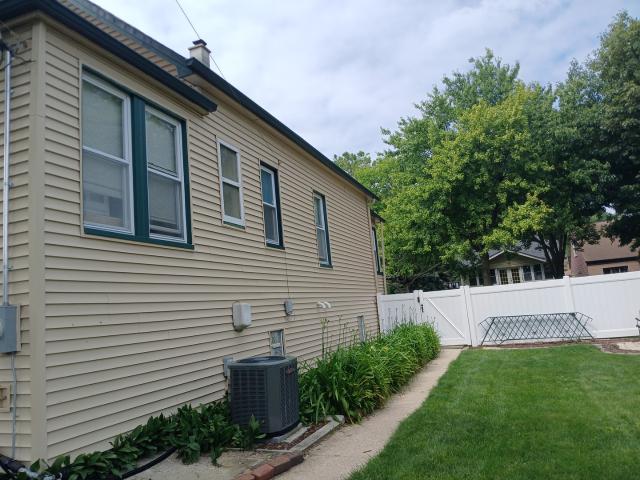 House for sale in Brookfield, Illinois