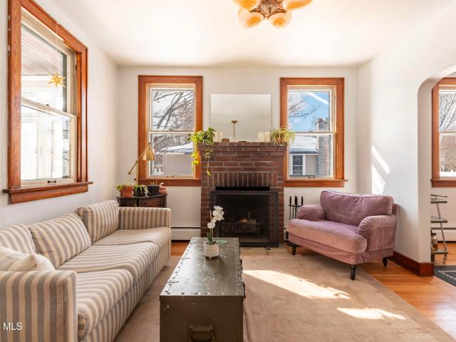 House for sale in Kinderhook, New York