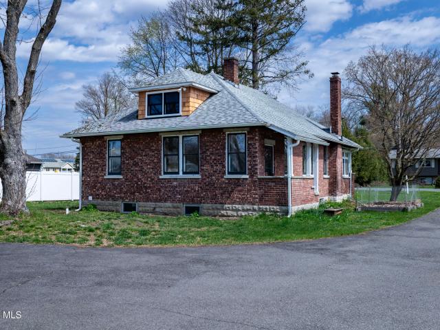 House for sale in Kinderhook, New York