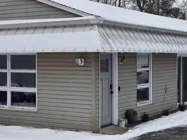House for rent in Elgin