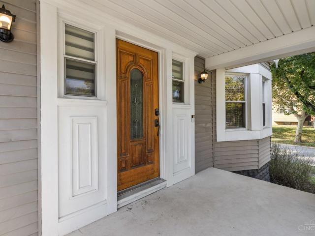 House for sale in Roselawn, Ohio