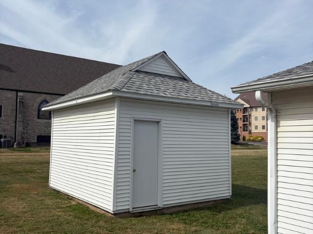 House for sale in De Witt, Iowa