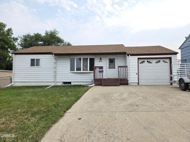 House for sale in Mandan, North Dakota