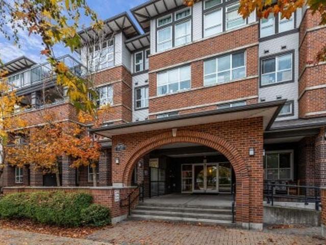 Apartment for sale in Surrey, British Columbia