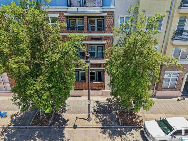 Condo for sale in Birmingham, Alabama