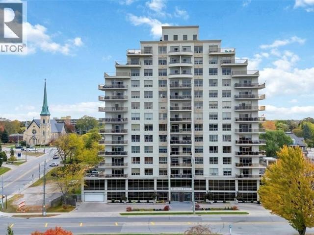 Apartment for sale in Brights Grove, Ontario