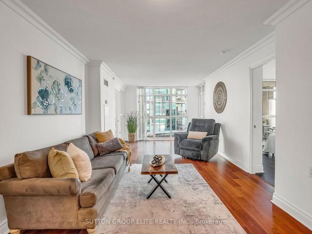 Condo for sale in Woburn, Ontario