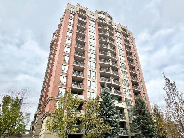 Condo for sale in Toronto, Golden Horseshoe