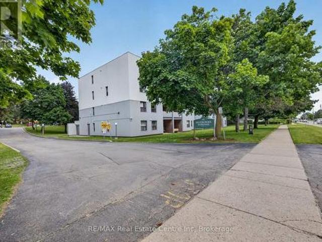 Condo for sale in Guelph, Ontario