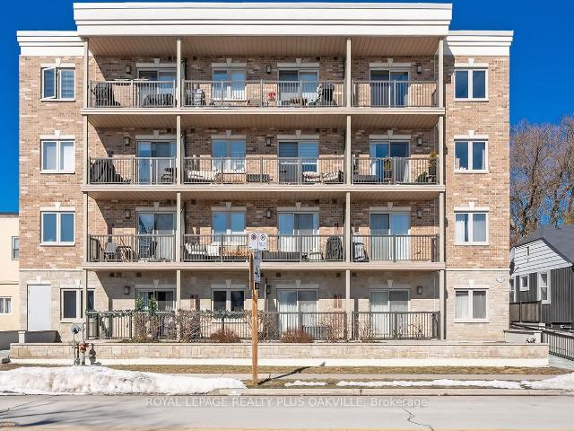 Condo for sale in Woburn, Ontario