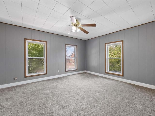 Townhouse for sale in Cedar, Iowa