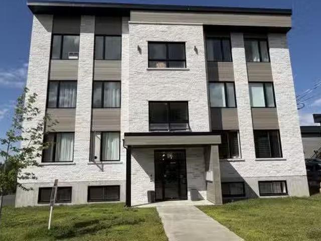 Apartment for rent in Cowansville, Estrie