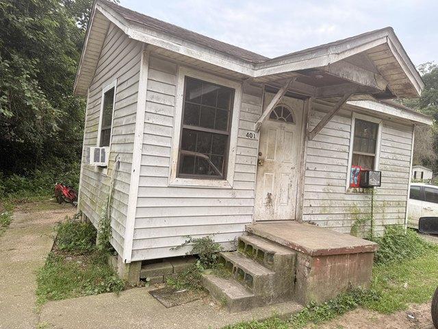 House for sale in Pensacola, Florida