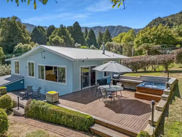 House for sale in Linkwater, Marlborough