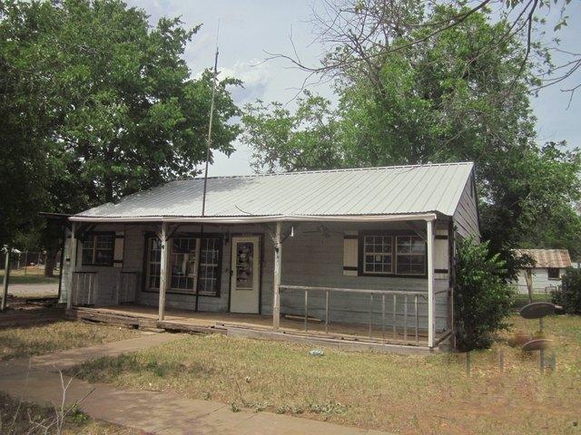 House for sale in Childress, Childress County