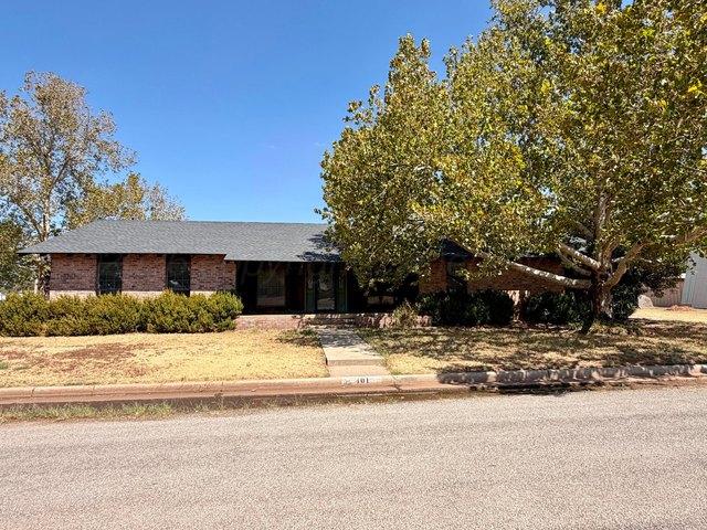 House for sale in Childress, Childress County