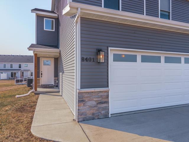 Condo for sale in Mclean, Illinois