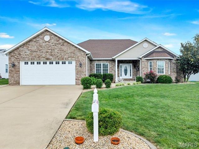 House for sale in Monroe, Illinois