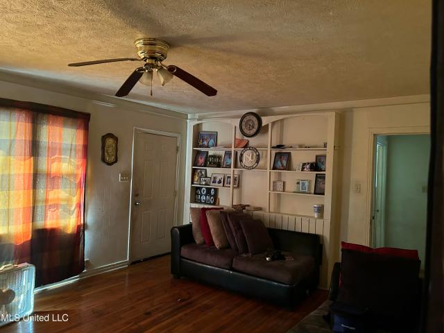 House for sale in Natchez, Adams County