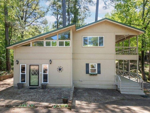 House for sale in Morris, Texas