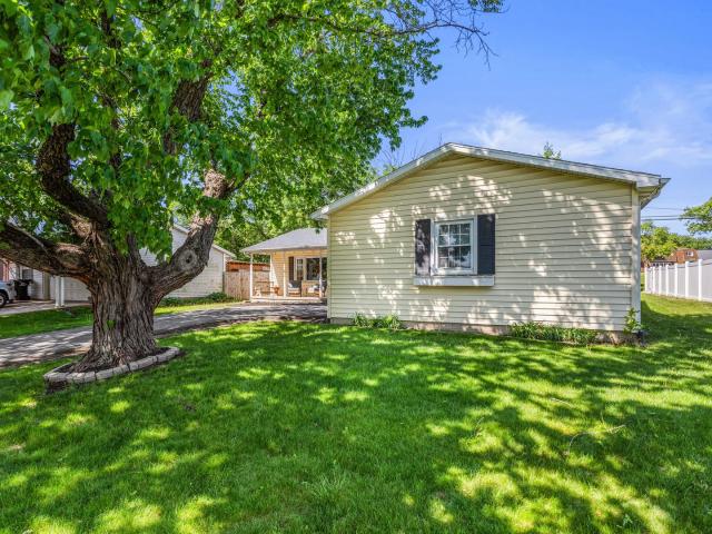 House for sale in Clinton, Illinois