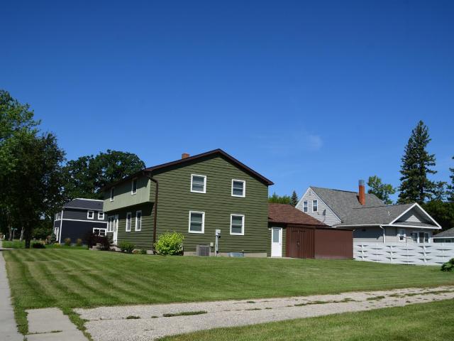 House for sale in Roseau, Roseau County