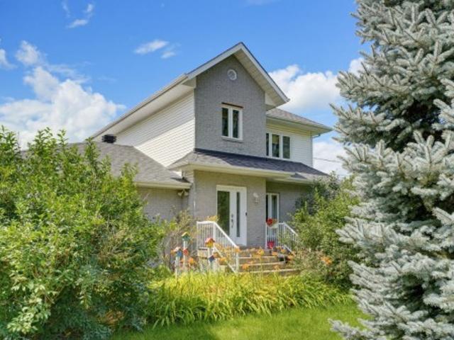 House for sale in Les Collines-de-l'outaouais, Quebec