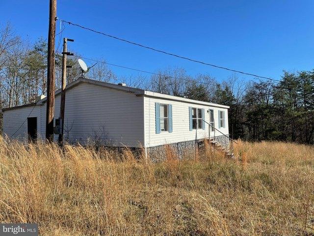 House for sale in Purgitsville, West Virginia
