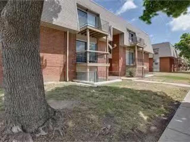 Condo for rent in Birmingham