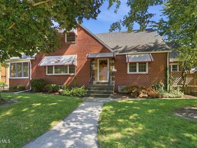 House for sale in Bowling Green, Ohio