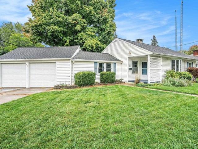 House for sale in Winona Lake, Indiana