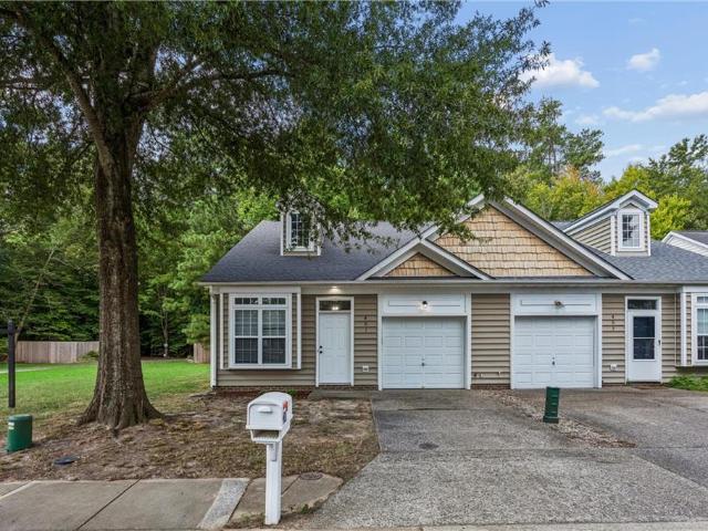 Townhouse for sale in Virginia