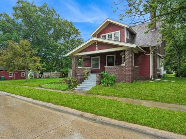 House for sale in Indianola, Warren County