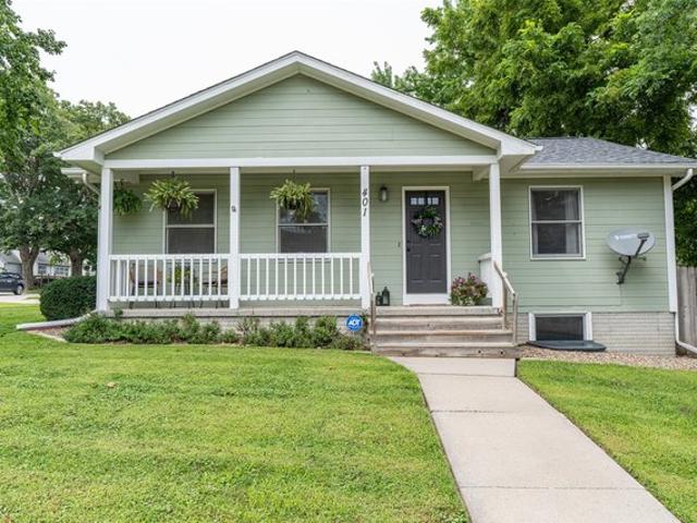 House for sale in Winterset, Iowa