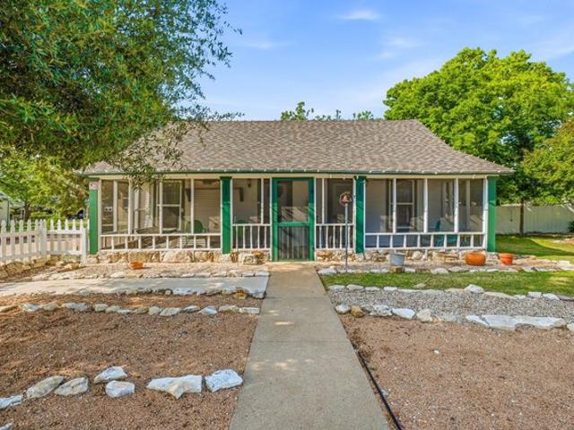 House for sale in Hood, Texas