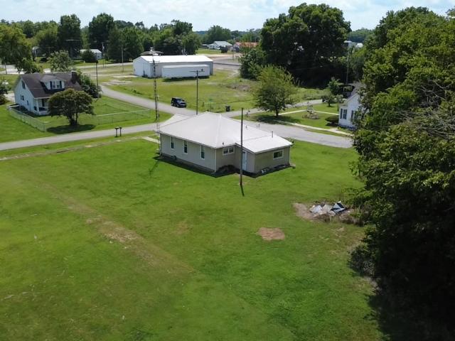 House for sale in Waltonville, Illinois