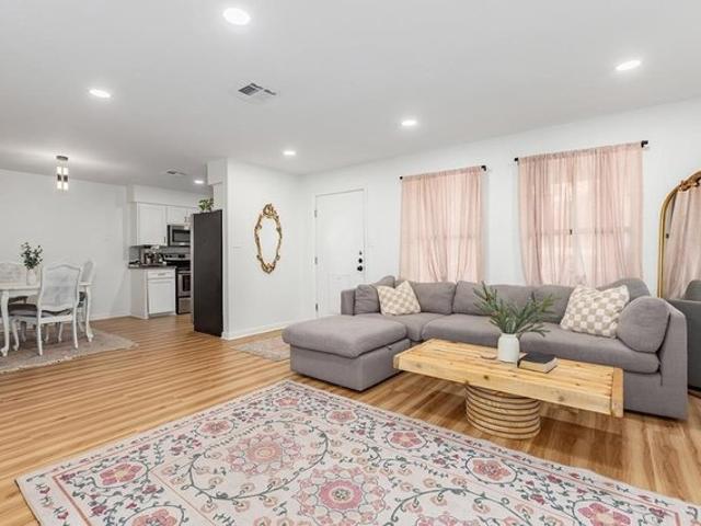 House for sale in Huntington, Texas