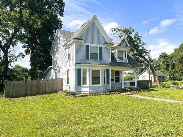 House for sale in Knob Noster, Missouri