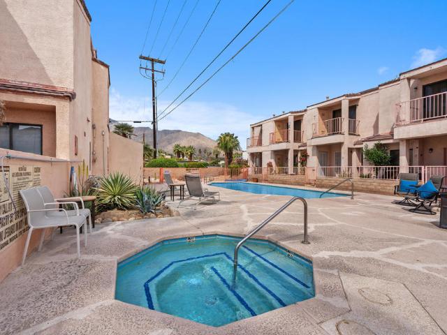 Townhouse for sale in Palm Springs