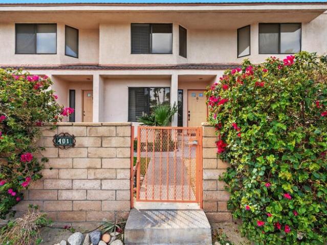 Townhouse for sale in Palm Springs