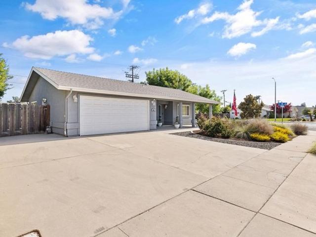 House for sale in Tulare, California