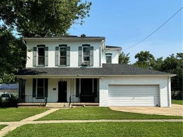 House for sale in Edgar, Illinois