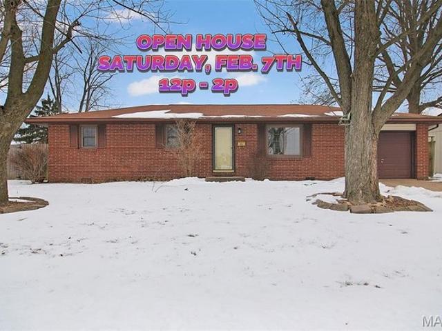 House for sale in Bethalto, Illinois