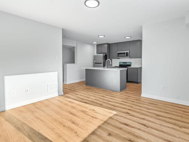 Apartment for rent in Mulhurst Bay, Ontario