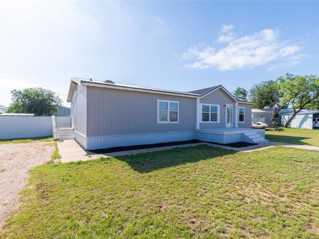 House for sale in Taylor, Texas