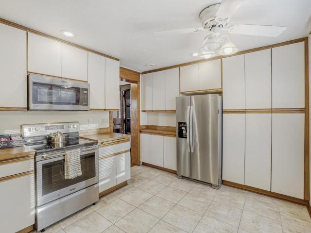 House for sale in Hennepin, Minnesota