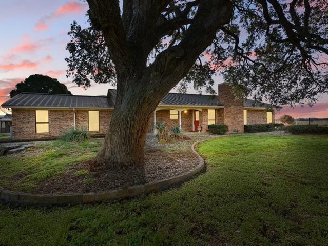 House for sale in Hood, Texas