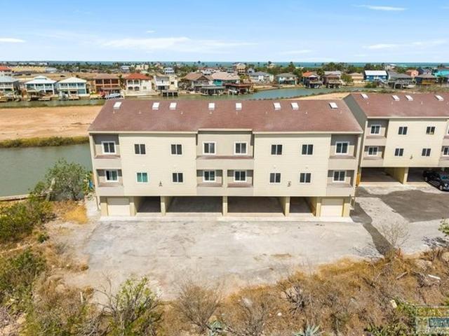 Condo for sale in Cameron, Texas